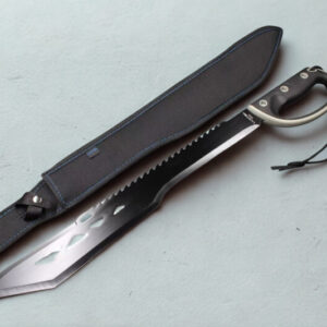 Facão Tático Aço Inox 65,5cm Caça, Pesca e Sobrevivência C/ Serra Para Corda, Cabo Emborrachado e Bainha de Nylon K76