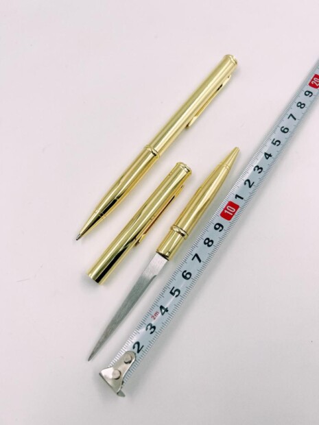 Caneta Executiva Com Lâmina Escondida Faca Dourado