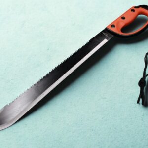 Facão Tático Aço Inox 61cm Caça, Pesca e Sobrevivência C/ Serra Para Corda, Cabo Emborrachado e Bainha de Nylon K55